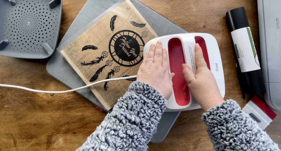 DC8AA846-0D5D-43F5-AF5C-228D69E939D7_1_201_a